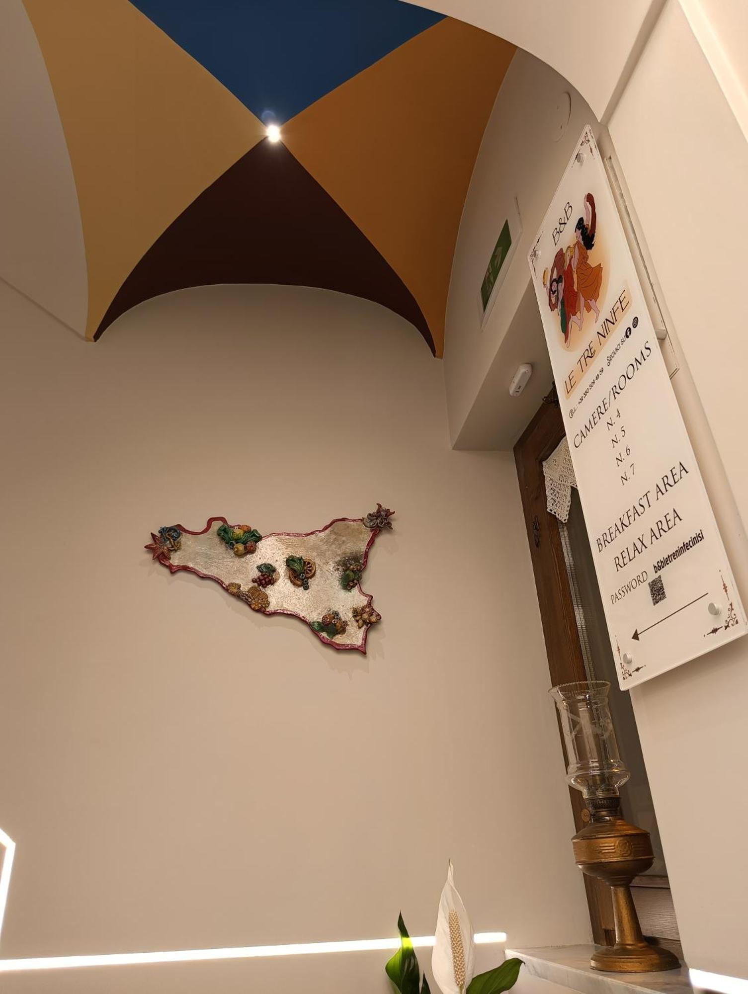 Bed and Breakfast Le Tre Ninfe Чинизи Экстерьер фото