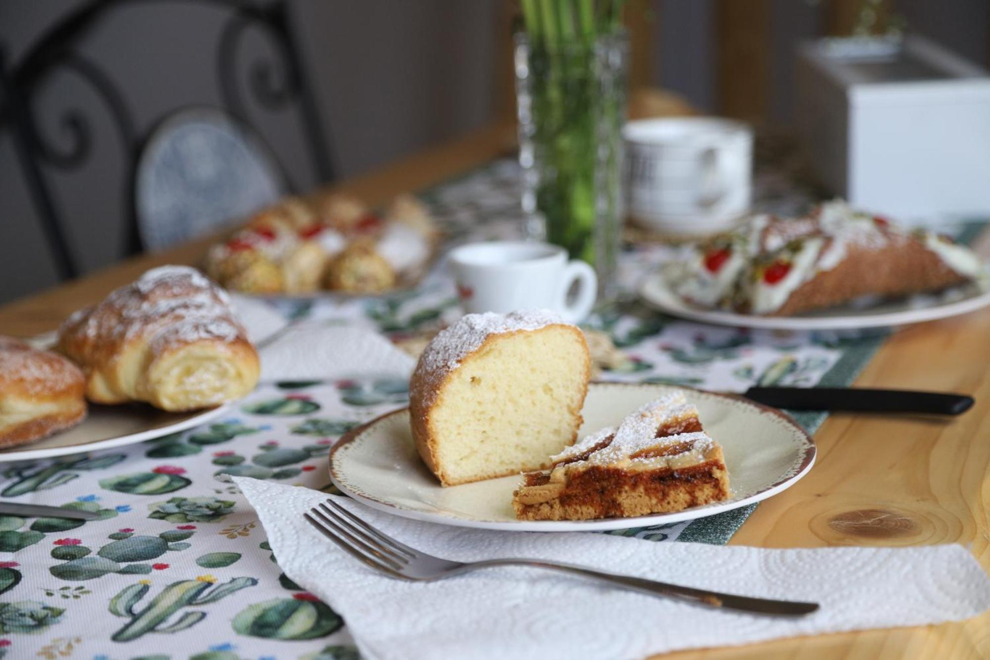 Bed and Breakfast Le Tre Ninfe Чинизи Экстерьер фото