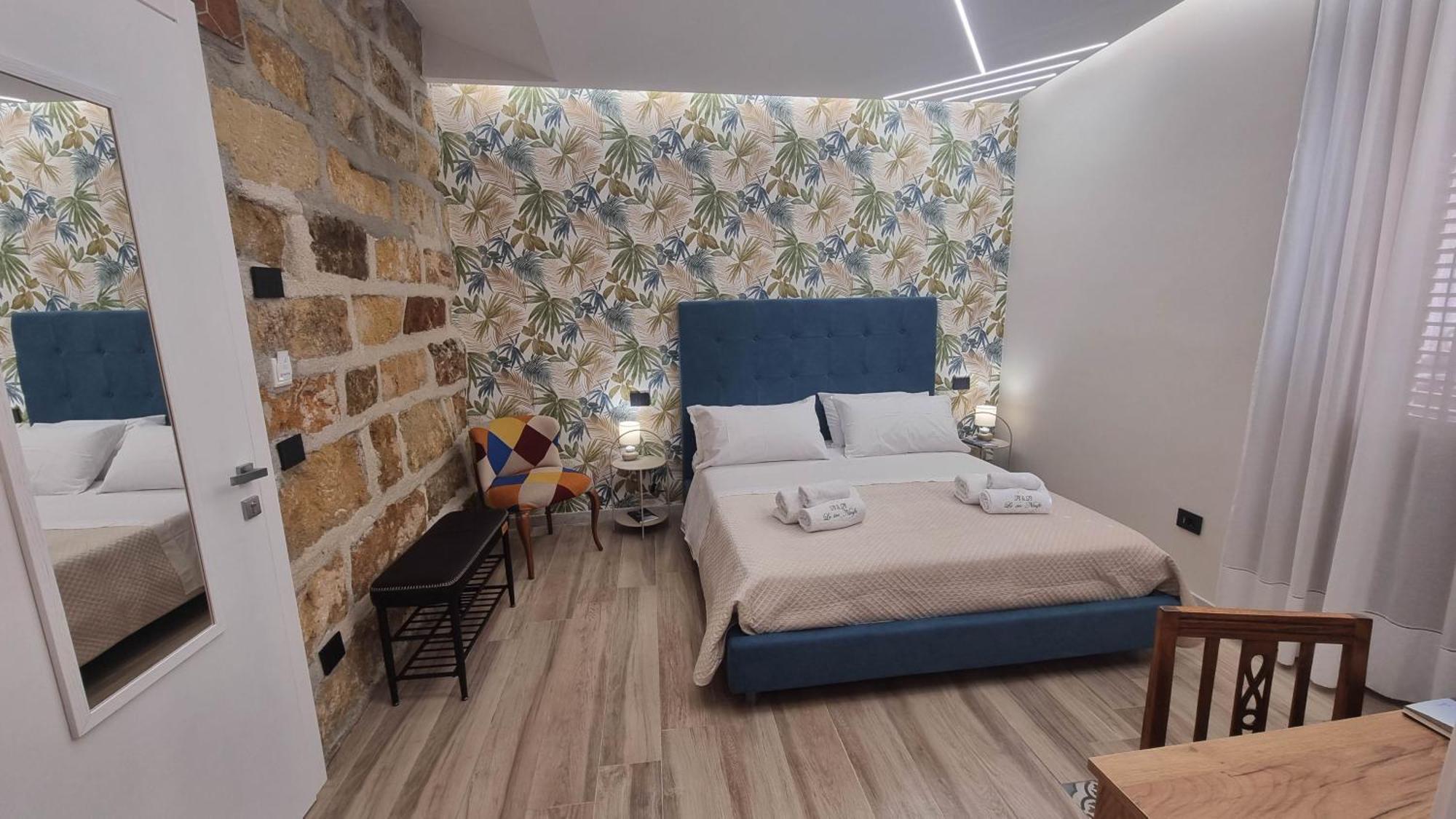 Bed and Breakfast Le Tre Ninfe Чинизи Экстерьер фото