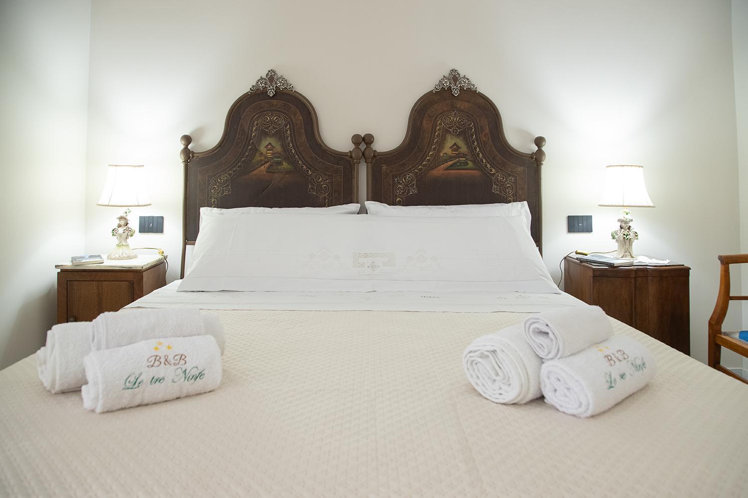 Bed and Breakfast Le Tre Ninfe Чинизи Экстерьер фото